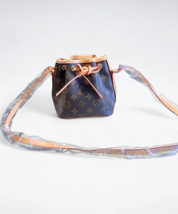 MN-LV020 - Louis Vuitton Mini Bag