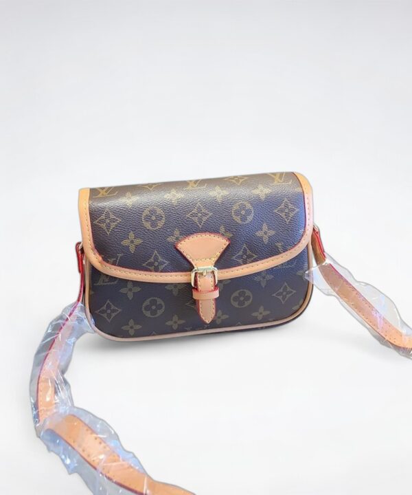 MN-LV030 - Louis Vuitton Mini Bag