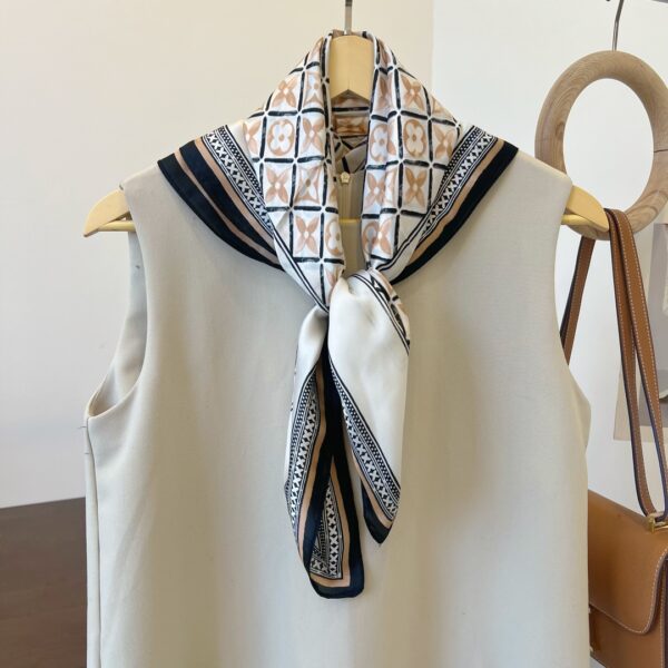 Louis Vuitton Monogram Square 70cm Silk Scarf (Random Style)
