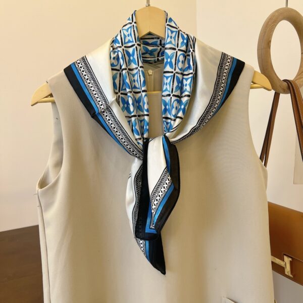 Louis Vuitton Monogram Square 70cm Silk Scarf (Random Style)