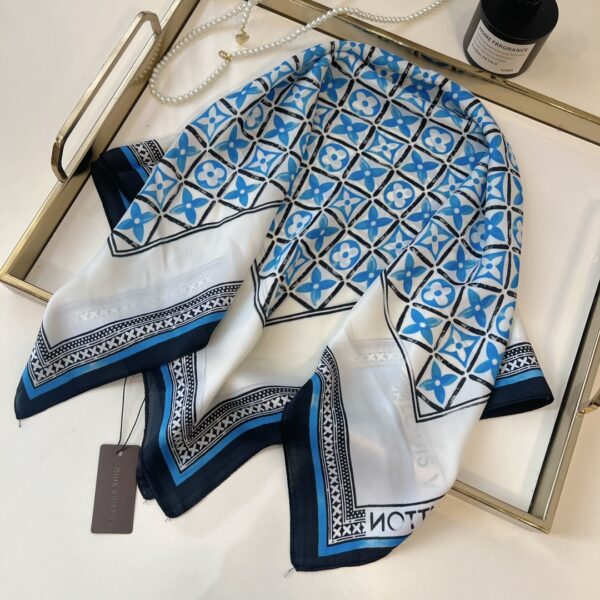 Louis Vuitton Monogram Square 70cm Silk Scarf (Random Style)