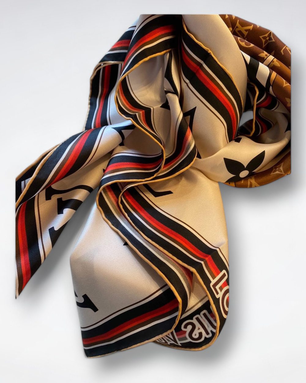 570757 Louis Vuitton Square 90 Silk Scarves