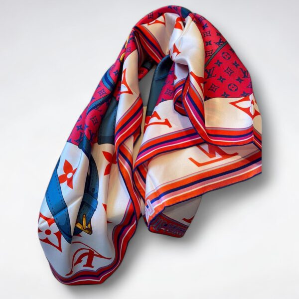 570759 Louis Vuitton Square 90 Silk Scarves