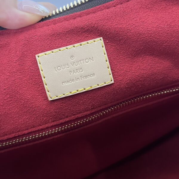 LV Slouchy hobo bag