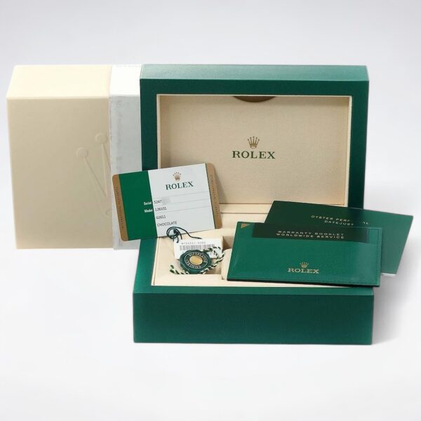 Rolex Packaging Box - Perfect for Gifting