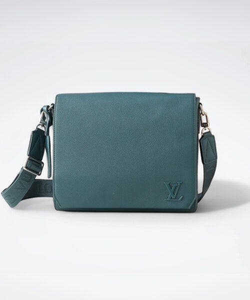 1:1 Replica Louis Vuitton LV Takeoff Messenger LV Aerogram Luxury Bag For Women M23709 - 28 cm