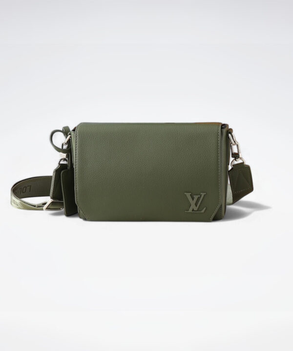 1:1 Replica Louis Vuitton LV Messenger LV Aerogram Luxury Bag For Women M25125 - 22 cm