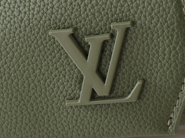 1:1 Replica Louis Vuitton LV Messenger LV Aerogram Luxury Bag For Women M25125 - 22 cm