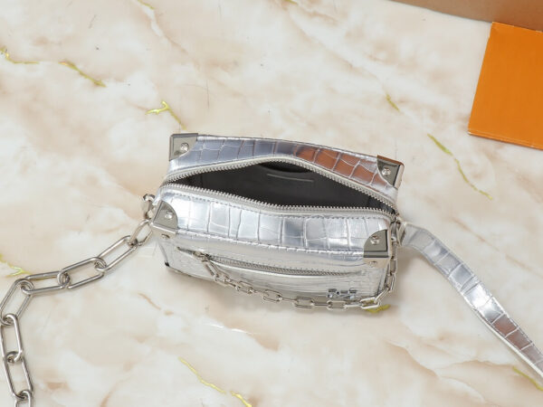 1:1 Replica Louis Vuitton LV Soft Trunk Taurillon Monogram 4 Luxury Bag For Women M57702 M44480 M68906 M44735 - 18.5 cm