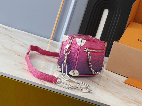 1:1 Replica Louis Vuitton LV Soft Trunk Taurillon Monogram 5 Luxury Bag For Women M57702 M44480 M68906 M44735 - 18.5 cm