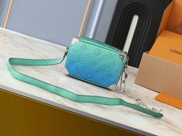 1:1 Replica Louis Vuitton LV Soft Trunk Taurillon Monogram 6 Luxury Bag For Women M57702 M44480 M68906 M44735 - 18.5 cm