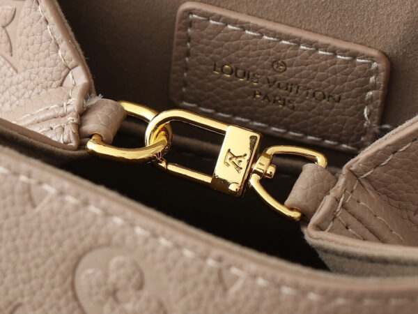 1:1 Replica Louis Vuitton LV Backup Bicolor Monogram Empreinte Leather Luxury Bag For Women - 22cm