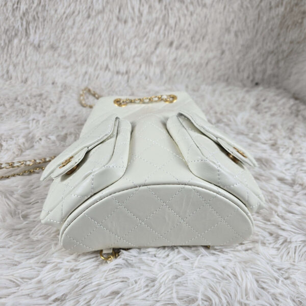 [REP 1:1] Chanel 25C White Duma Bucket Backpack luxury Bag  For Women, Women's Bags 31cm