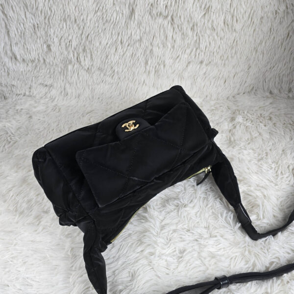 [REP 1:1] Chanel Ski series hobo small flannel luxury Bag  For Women, Women's Bags 32cm