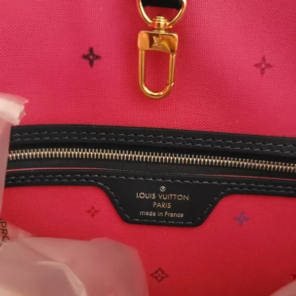 1:1 Replica Louis Vuitton LV Midnight Fuschia Neverfull MM Monogram Luxury Bag For Women - 31cm/ 12.3in