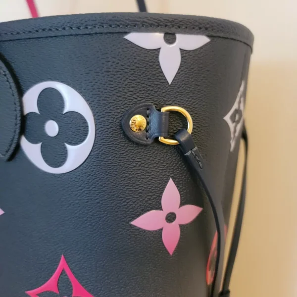 1:1 Replica Louis Vuitton LV Midnight Fuschia Neverfull MM Monogram Luxury Bag For Women - 31cm/ 12.3in