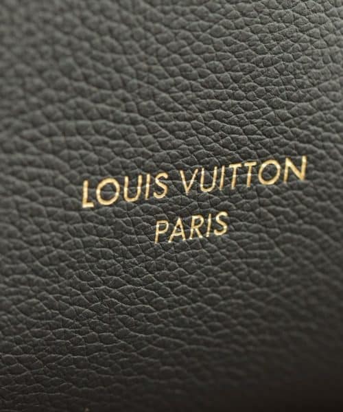 1:1 Replica Louis Vuitton Low Key Hobo MM Black M24856 - 31cm