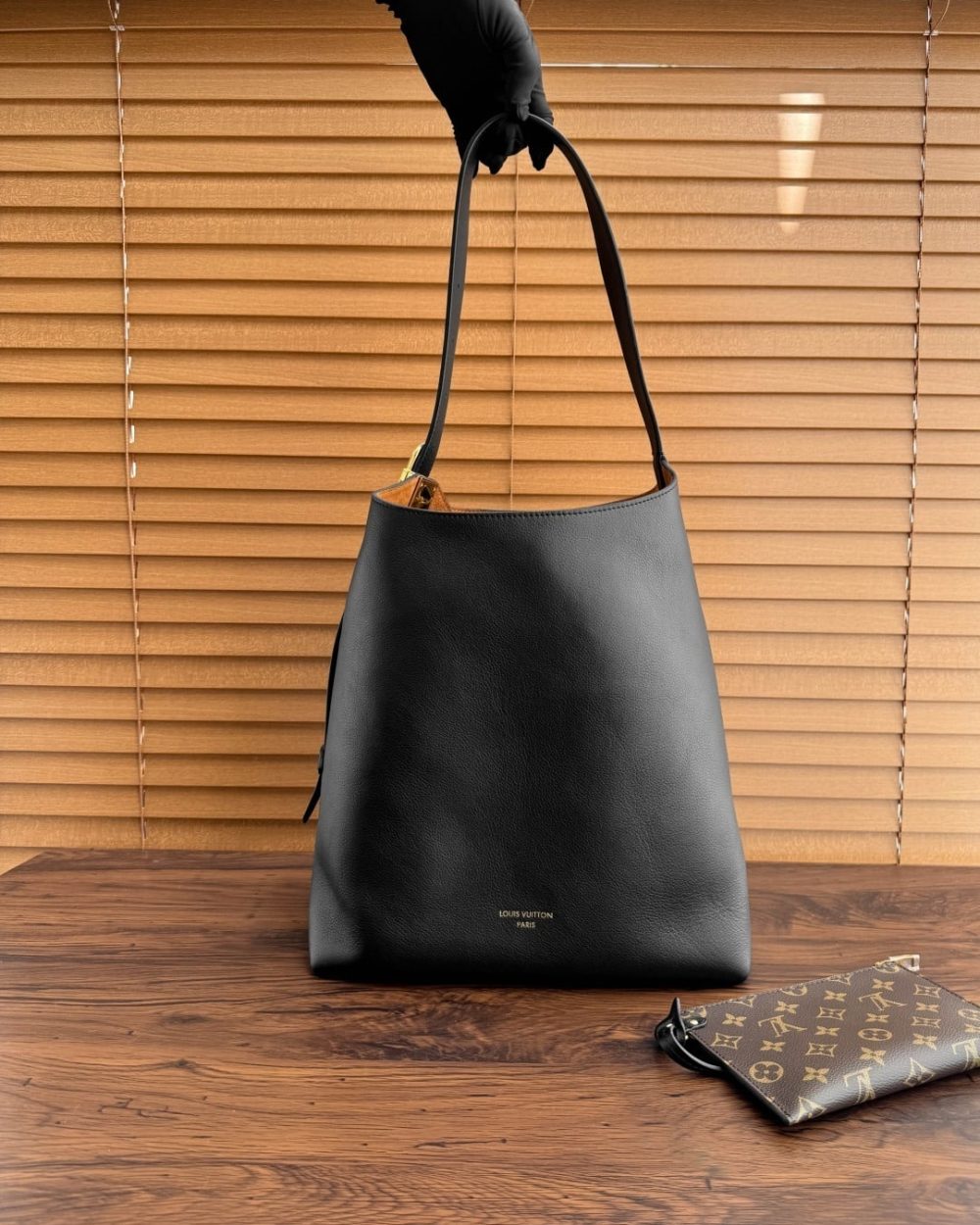 1:1 Replica Louis Vuitton Low Key Hobo MM Black M24856 - 31cm